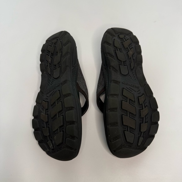 Skechers Arch Fit Men's Black and Dark Brown Flip-Flops size 9 - Picture 4 of 9